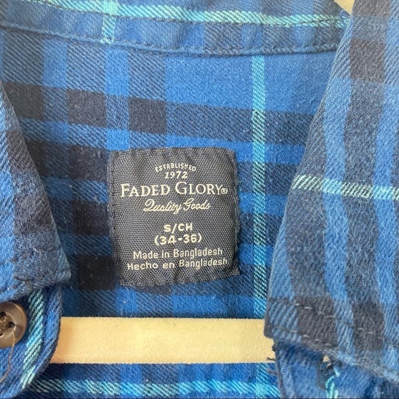 Faded Glory Men Shirt. Blue Striped. Sz S (34-36) - Picture 5 of 6